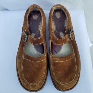 Born W5955 Mary Jane Stitched Closed Toe Buckle Leather Driving shoes Women's 8